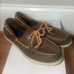 Sperry shoes